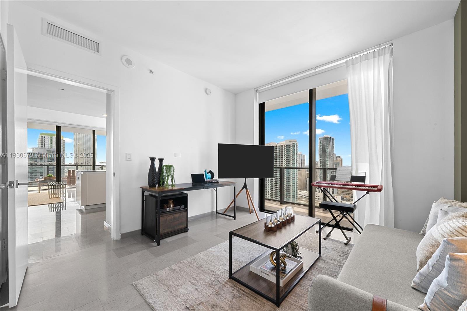 Miami, Florida, 33131, United States, 2 Bedrooms Bedrooms, ,3 BathroomsBathrooms,Residential,For Sale,1877459