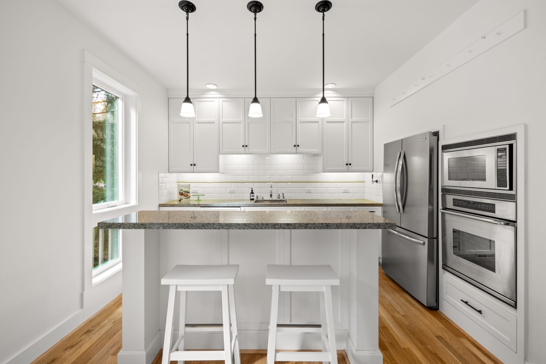  3426 SW ARNOLD ST Portland, OR 97219 - 物件實景