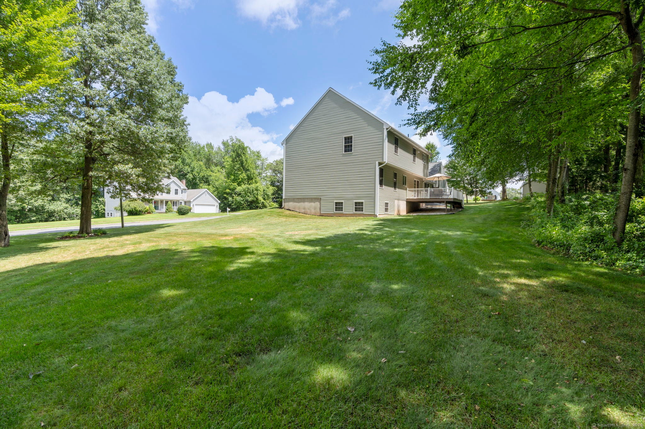 Manchester, Connecticut, 06040, United States, 4 Bedrooms Bedrooms, ,3 BathroomsBathrooms,Residential,For Sale,1916199