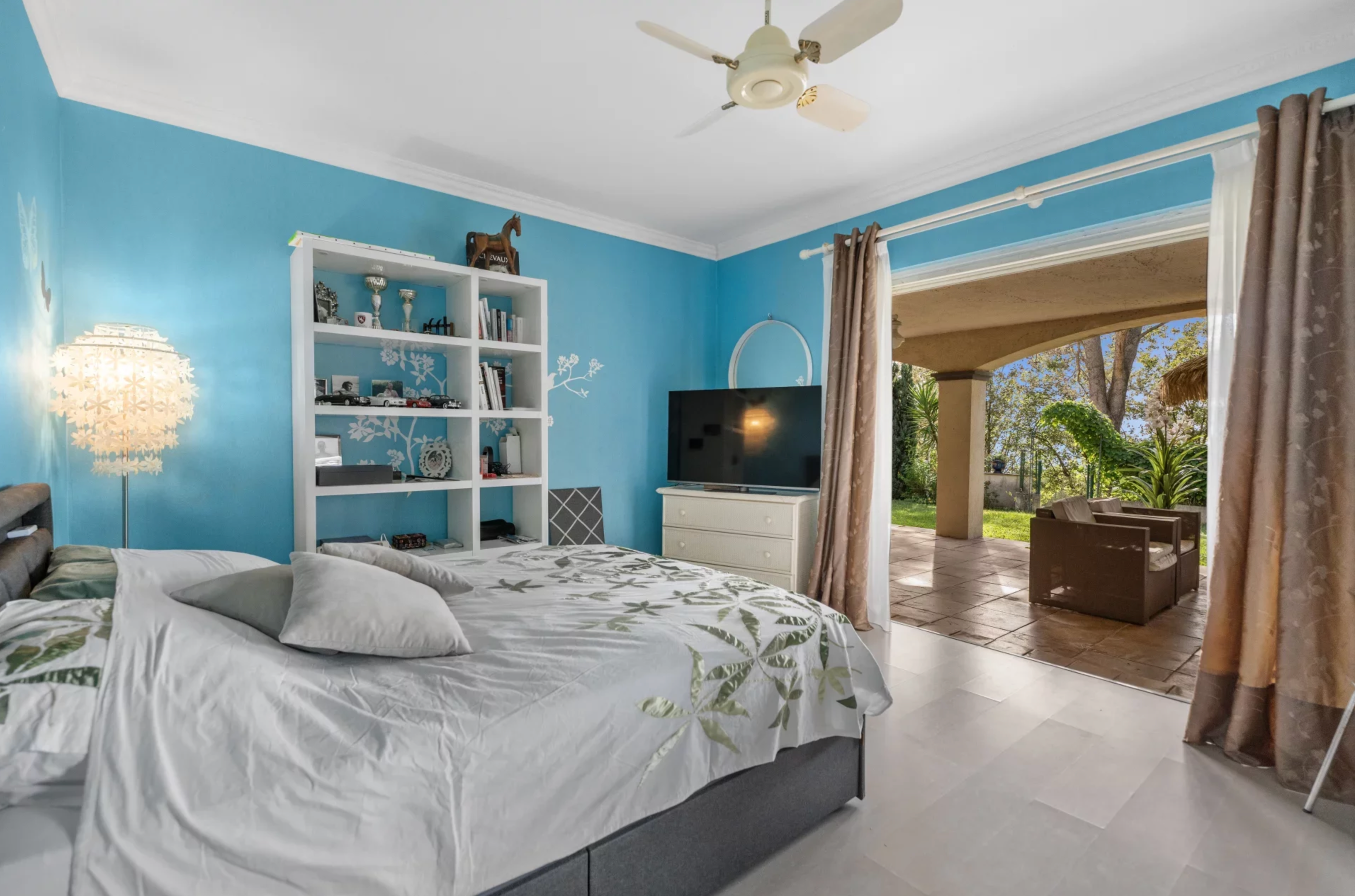  Mouans-Sartoux near Cannes, villa with sea view, pool and guest house potential - 物件實景