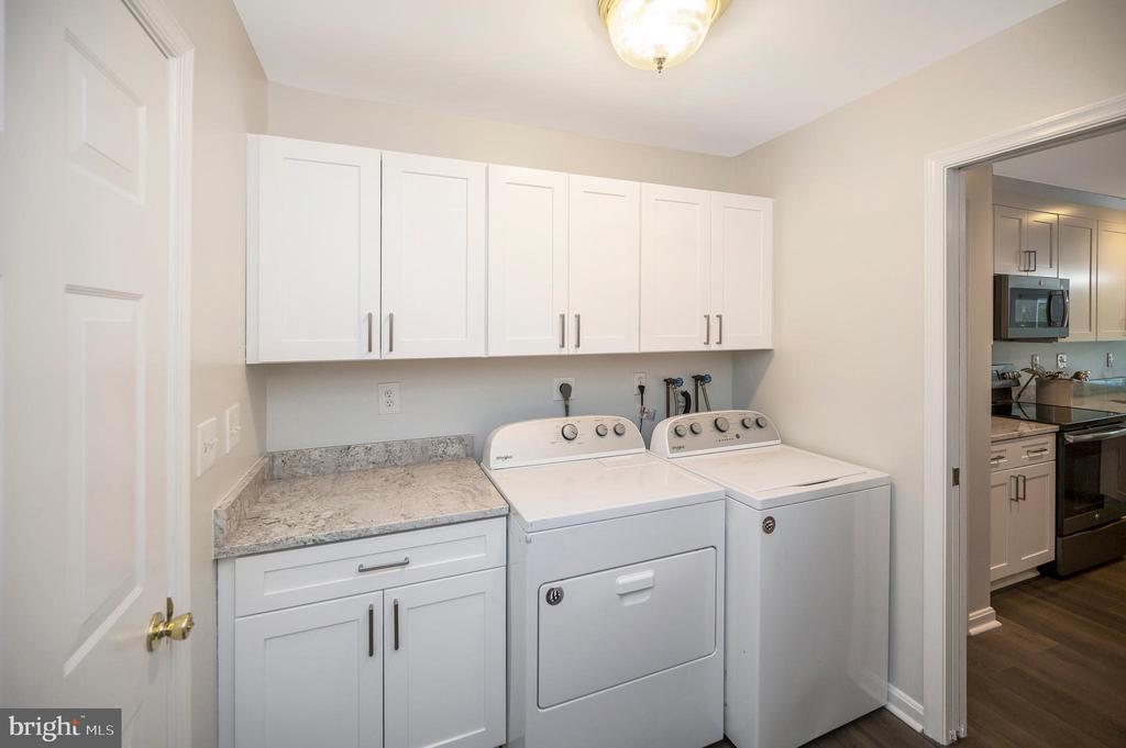 Locust Grove, Virginia, 22508, United States, 4 Bedrooms Bedrooms, ,3 BathroomsBathrooms,Residential,For Sale,1976056