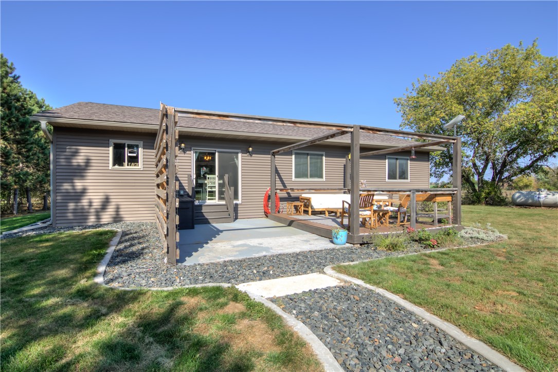 Cadott, Wisconsin, 54727, United States, 4 Bedrooms Bedrooms, ,2 BathroomsBathrooms,Residential,For Sale,1961468