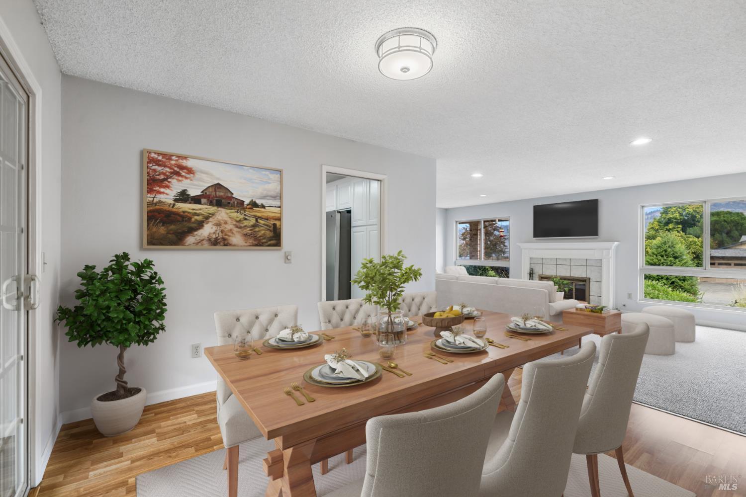 Santa Rosa, California, 95409, United States, 3 Bedrooms Bedrooms, ,2 BathroomsBathrooms,Residential,For Sale,1983048