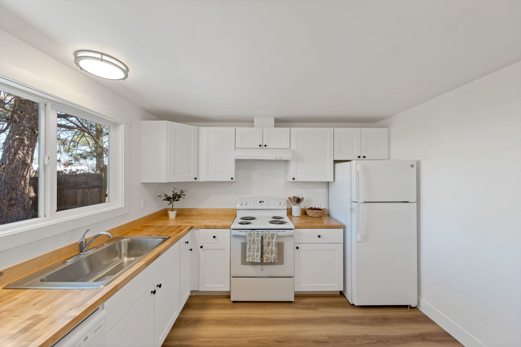  516 SE Centennial Street Bend, OR 97702 - 物件實景