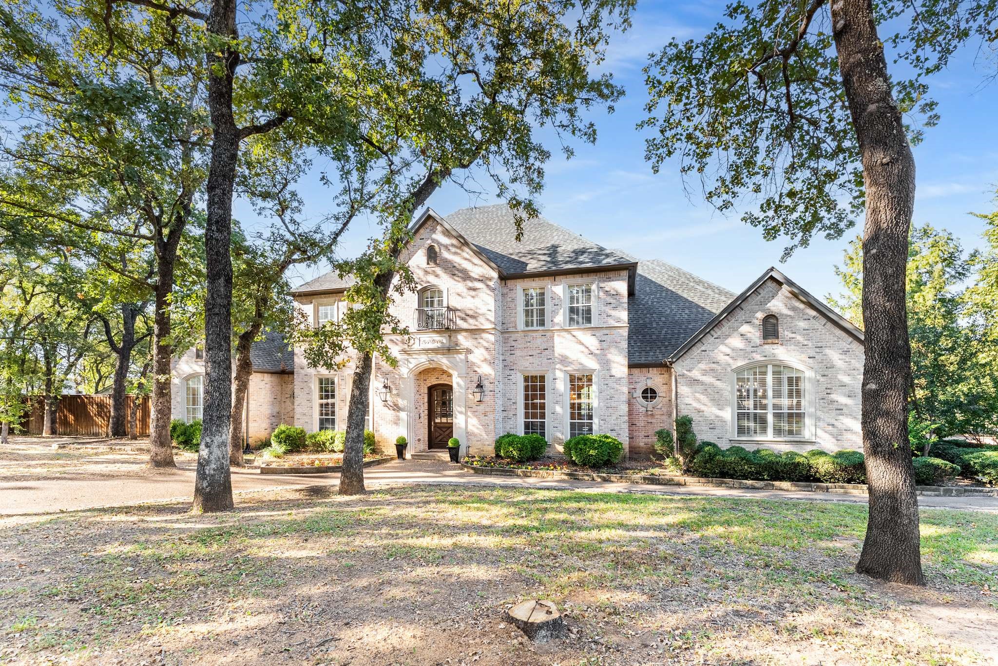 Southlake, Texas, 76092, United States, 5 Bedrooms Bedrooms, ,6 BathroomsBathrooms,Residential,For Sale,1962408