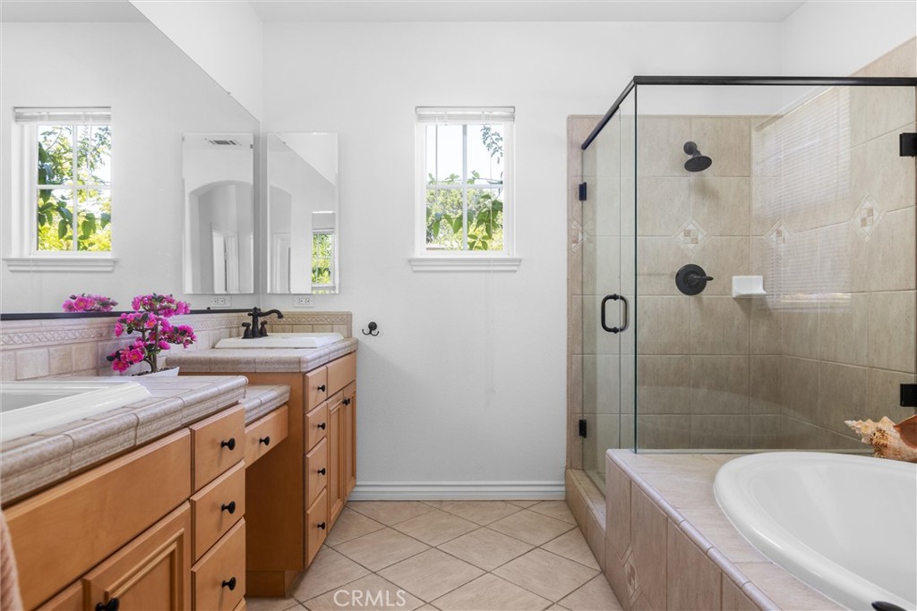 San Luis Obispo, California, 93405, United States, 4 Bedrooms Bedrooms, ,5 BathroomsBathrooms,Residential,For Sale,1905768