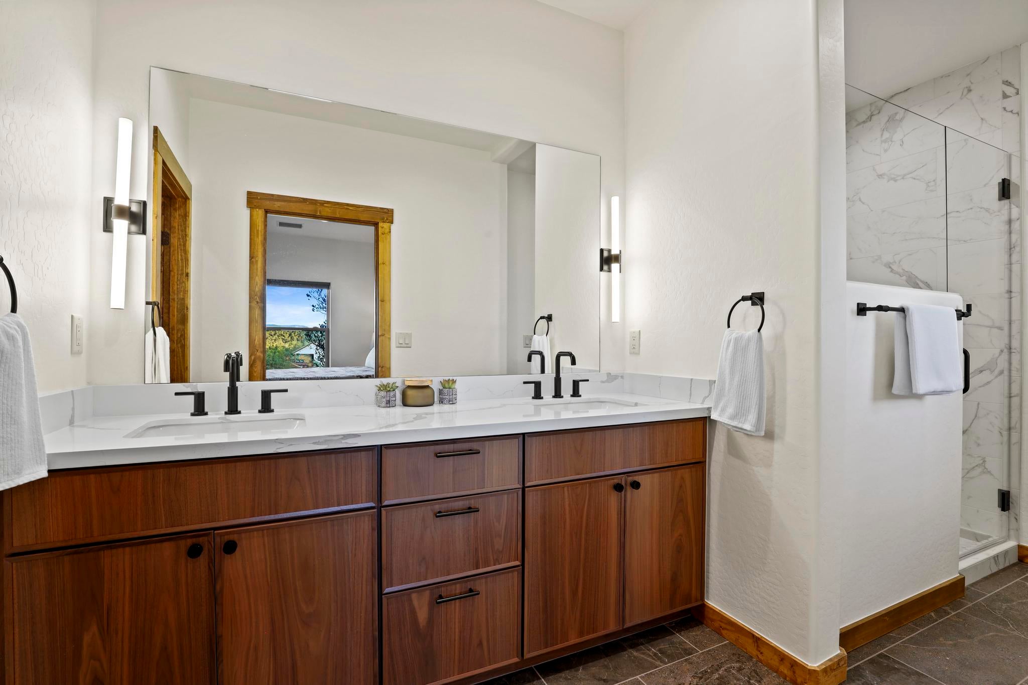 Payson, Arizona, 85541, United States, 3 Bedrooms Bedrooms, ,1 BathroomBathrooms,Residential,For Sale,1906587