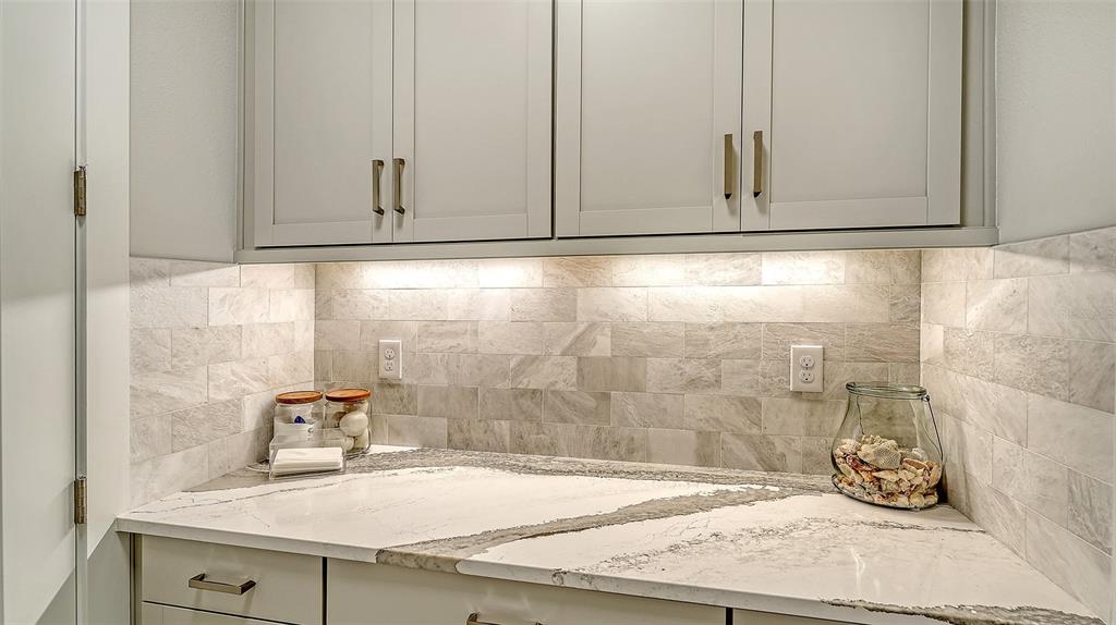 Parrish, Florida, 34219, United States, 3 Bedrooms Bedrooms, ,3 BathroomsBathrooms,Residential,For Sale,1990904