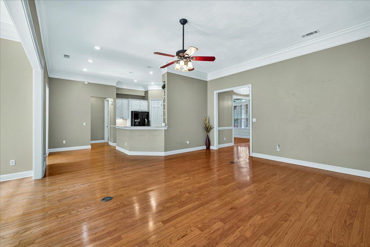 Tallahassee, Florida, 32309, United States, 4 Bedrooms Bedrooms, ,3 BathroomsBathrooms,Residential,For Sale,1805421