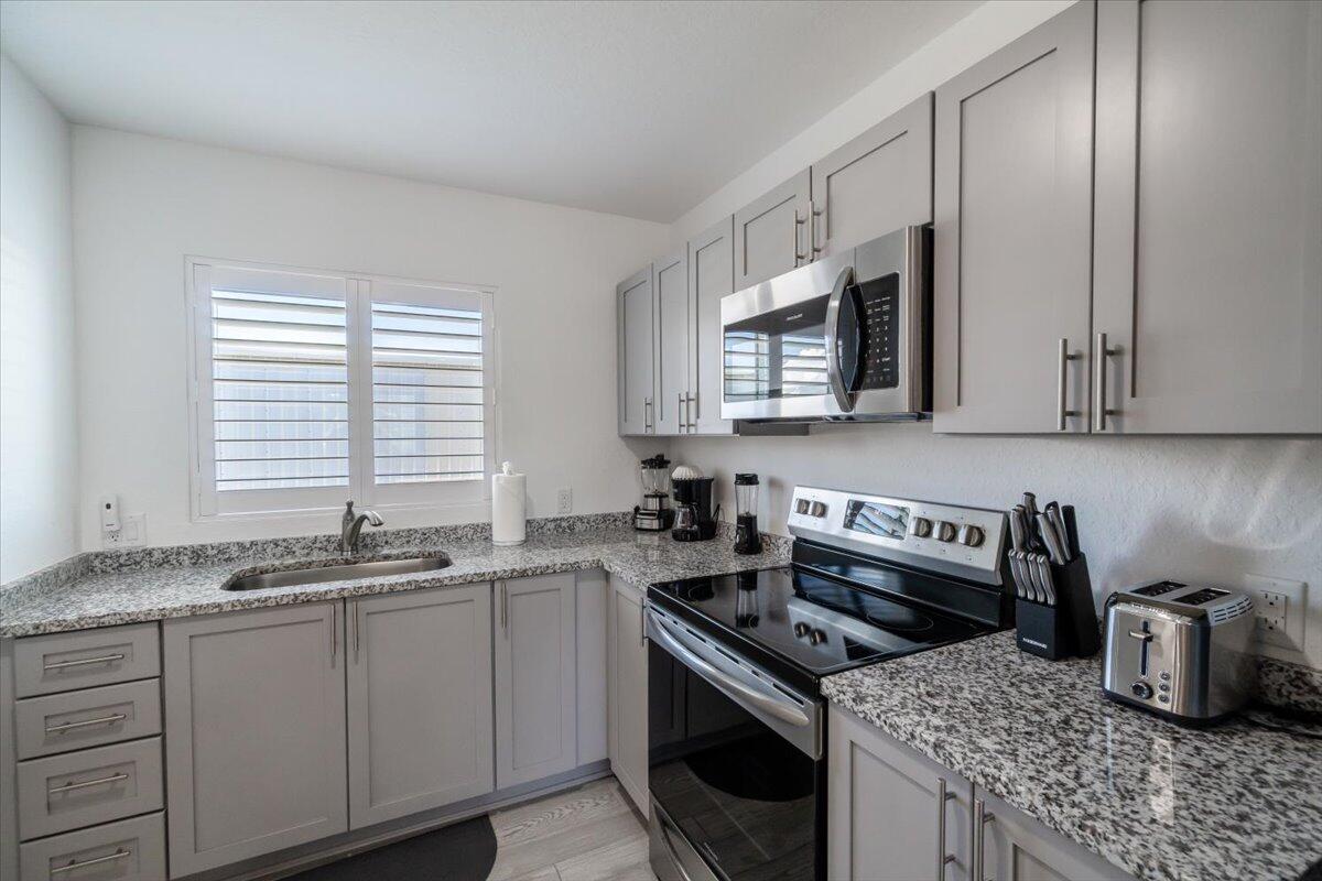 MARATHON, Florida, 33050, United States, 1 Bedroom Bedrooms, ,2 BathroomsBathrooms,Residential,For Sale,1906837