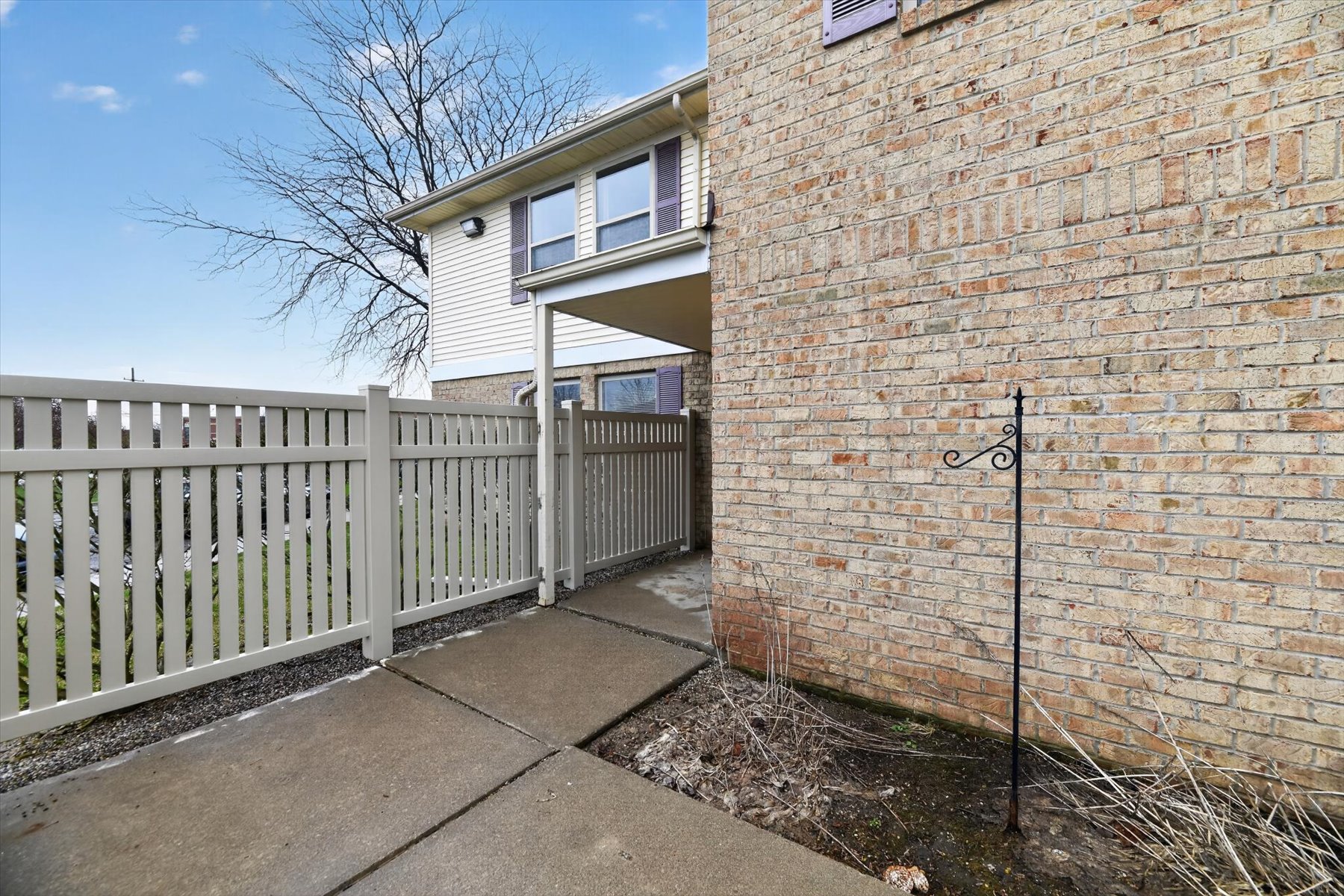  South Lyon - 物件實景