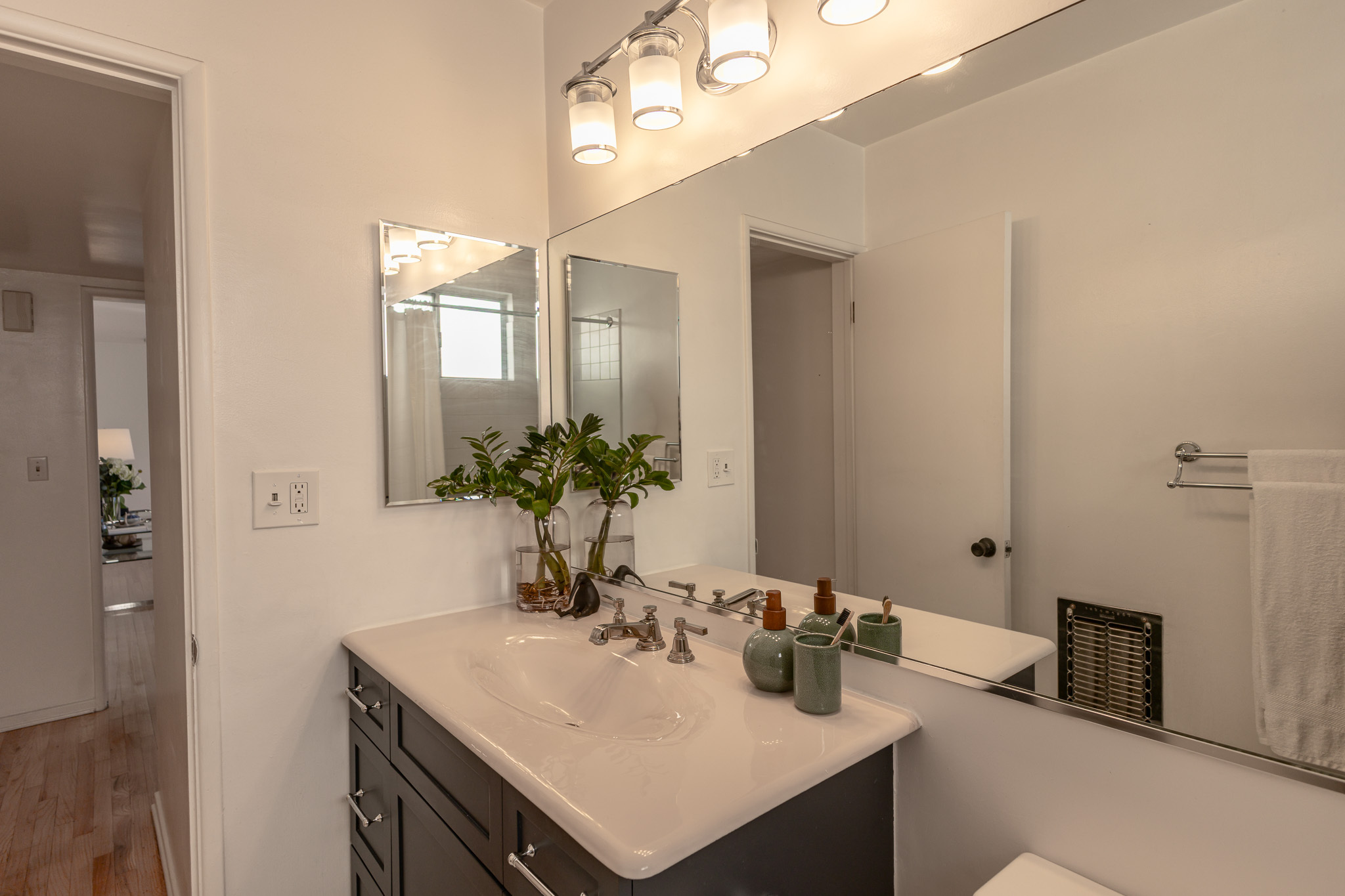  4507 Finley Avenue, #1 - 物件實景