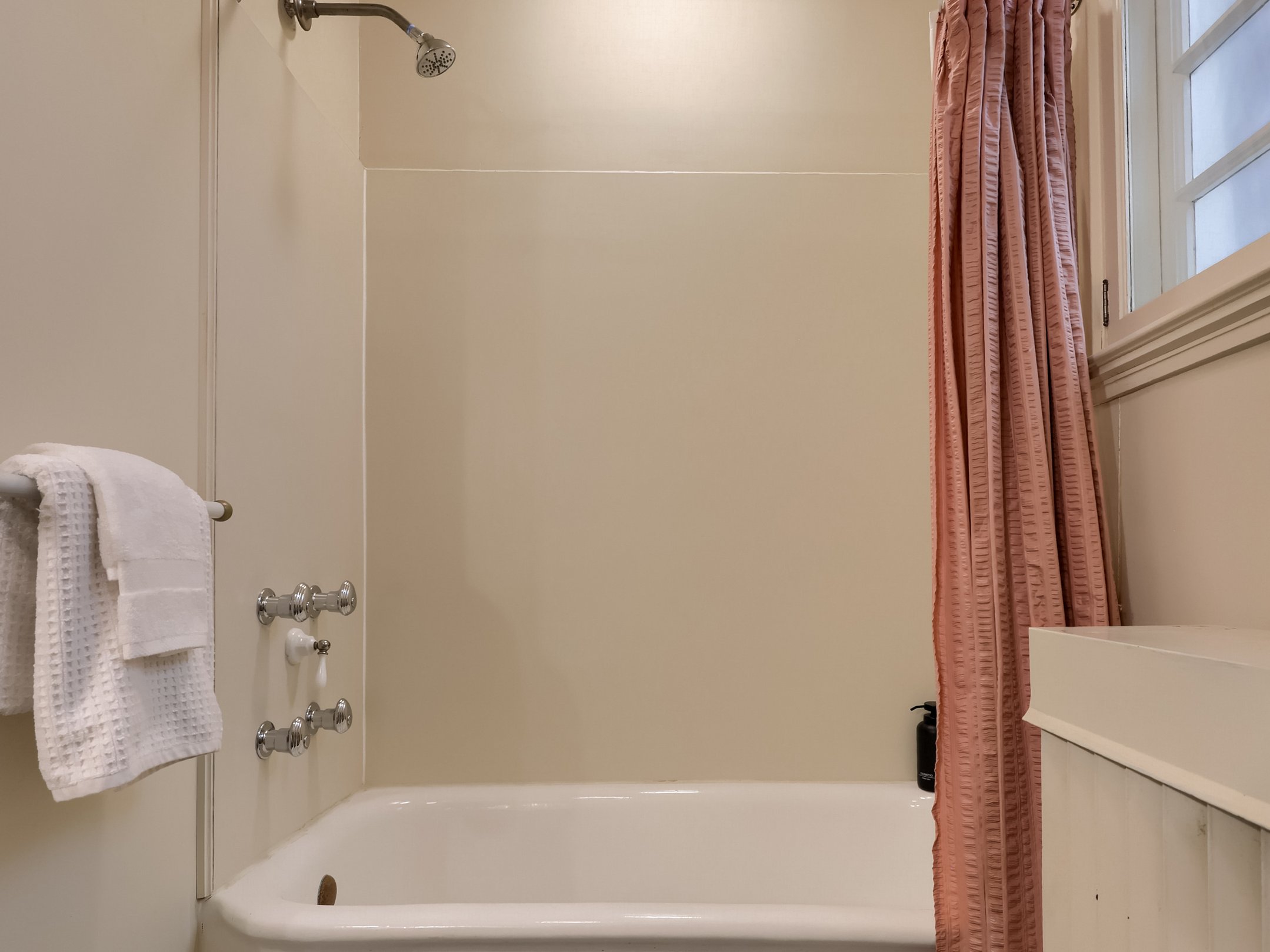  340 E Orange St, Lancaster, PA 17602 - 物件實景