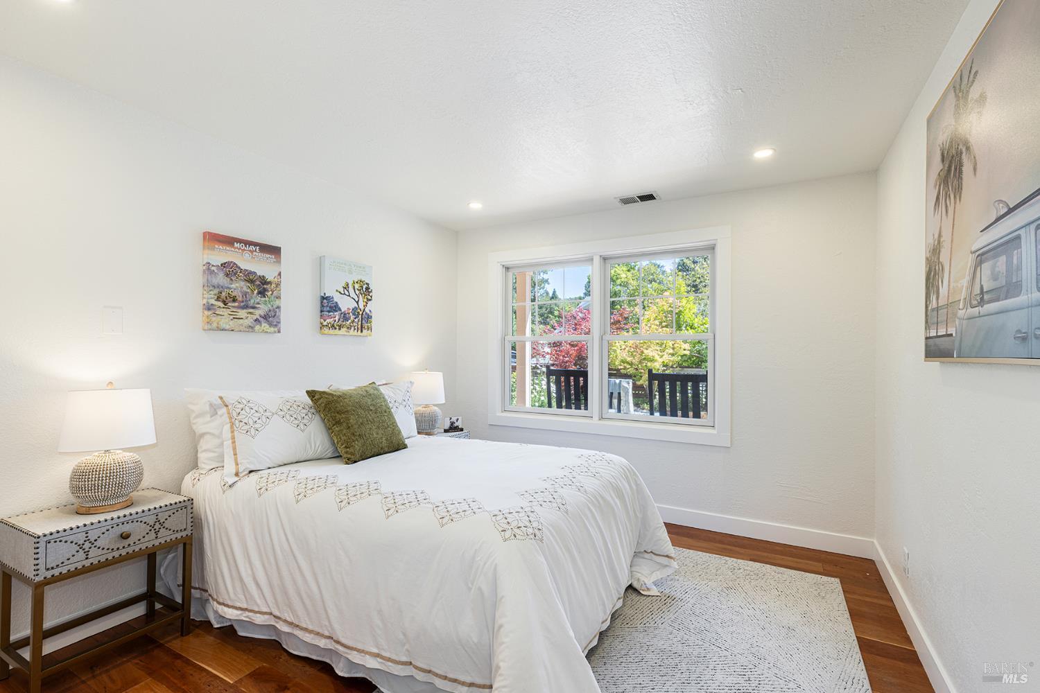 Glen Ellen, California, 95442, United States, 4 Bedrooms Bedrooms, ,3 BathroomsBathrooms,Residential,For Sale,1904205