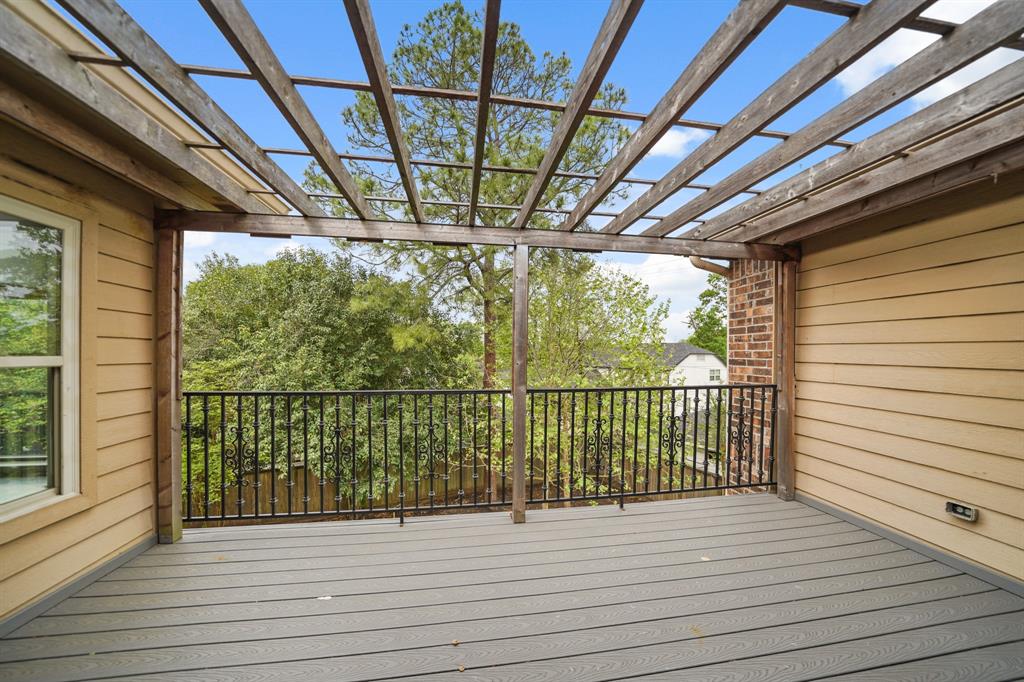 Houston, Texas, 77096, United States, 4 Bedrooms Bedrooms, ,6 BathroomsBathrooms,Residential,For Sale,1827201