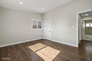 Lancaster, California, 93534, United States, 4 Bedrooms Bedrooms, ,2 BathroomsBathrooms,Residential,For Sale,1941611