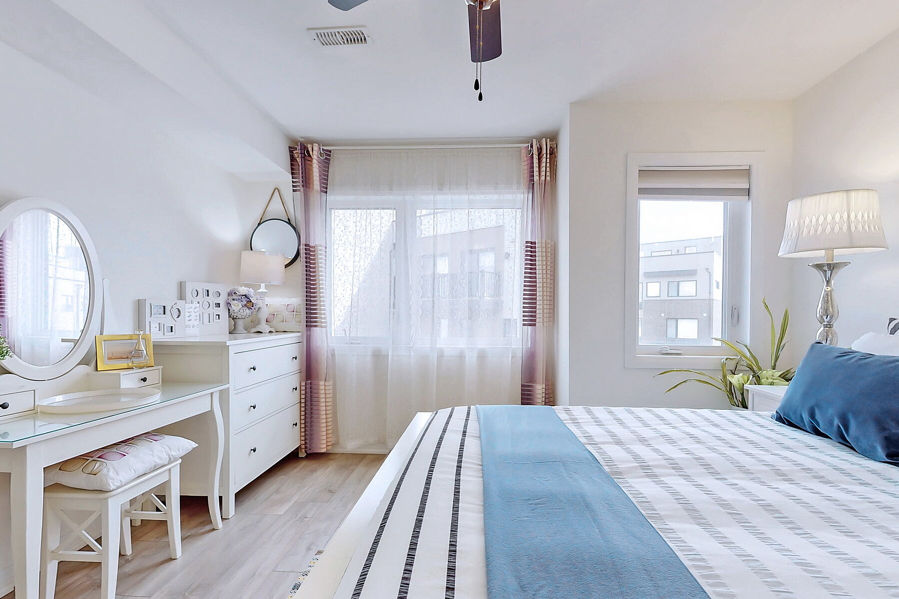  Parkside Luxury Freehold - 物件實景
