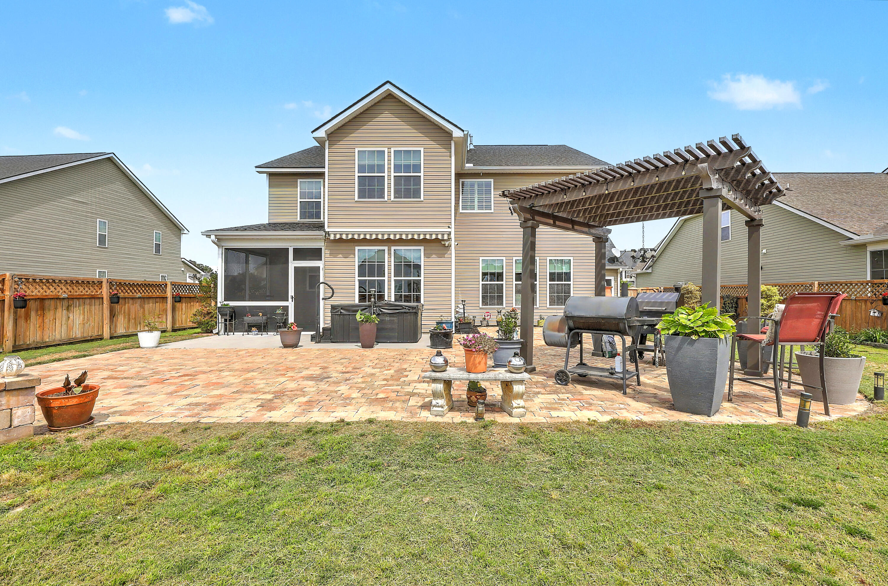 Summerville, South Carolina, 29486, United States, 4 Bedrooms Bedrooms, ,3 BathroomsBathrooms,Residential,For Sale,2038322