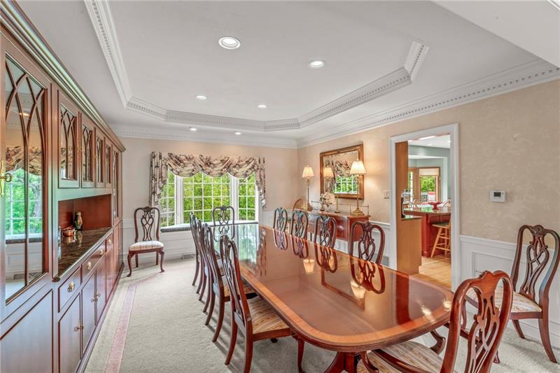 Venetia, Pennsylvania, 15367, United States, 4 Bedrooms Bedrooms, ,5 BathroomsBathrooms,Residential,For Sale,1872304