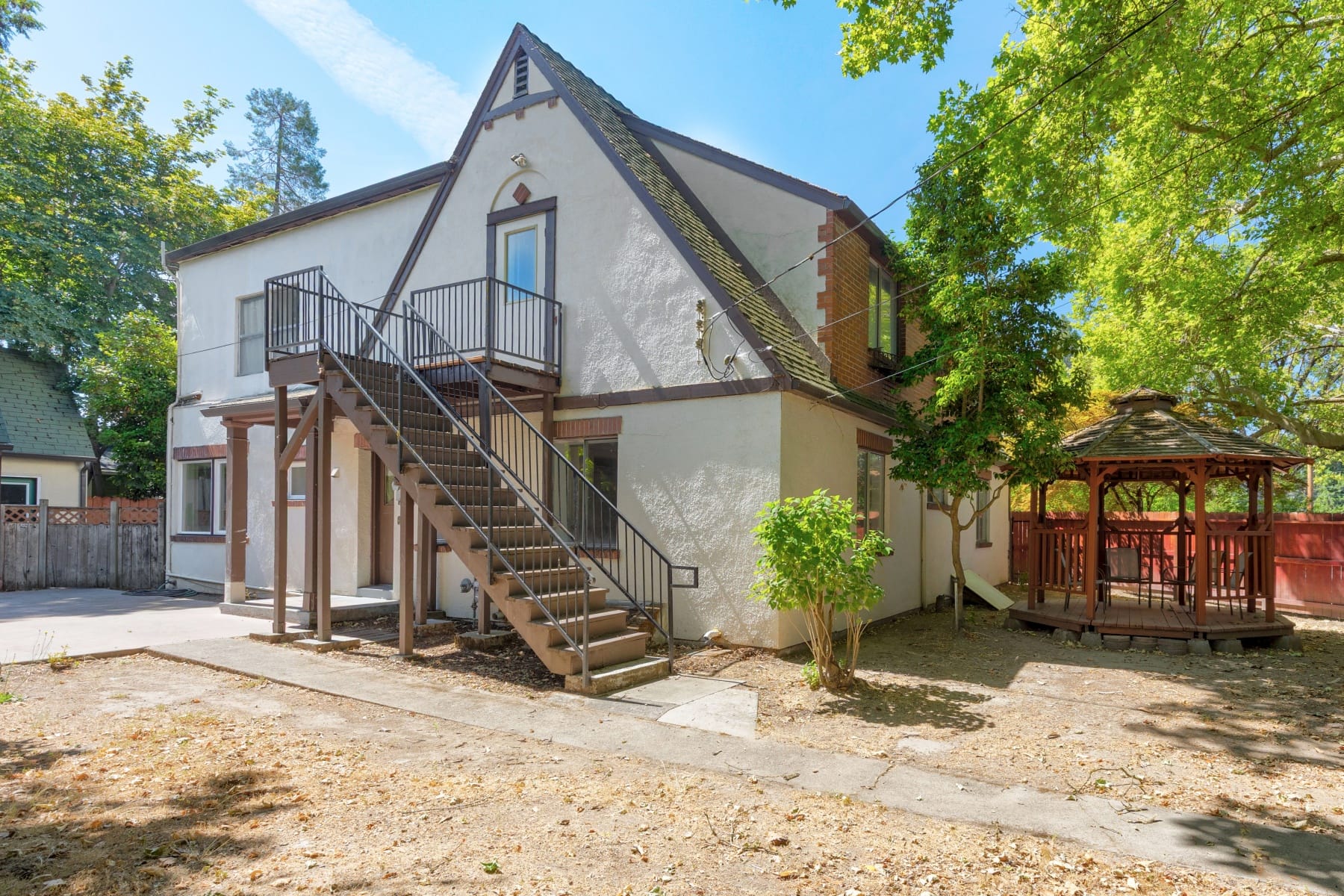  220 NW A Street Grants Pass, OR 97526 - 物件實景