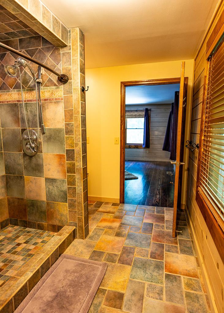 Reliance, Tennessee, 37369, United States, 3 Bedrooms Bedrooms, ,2 BathroomsBathrooms,Residential,For Sale,1985827