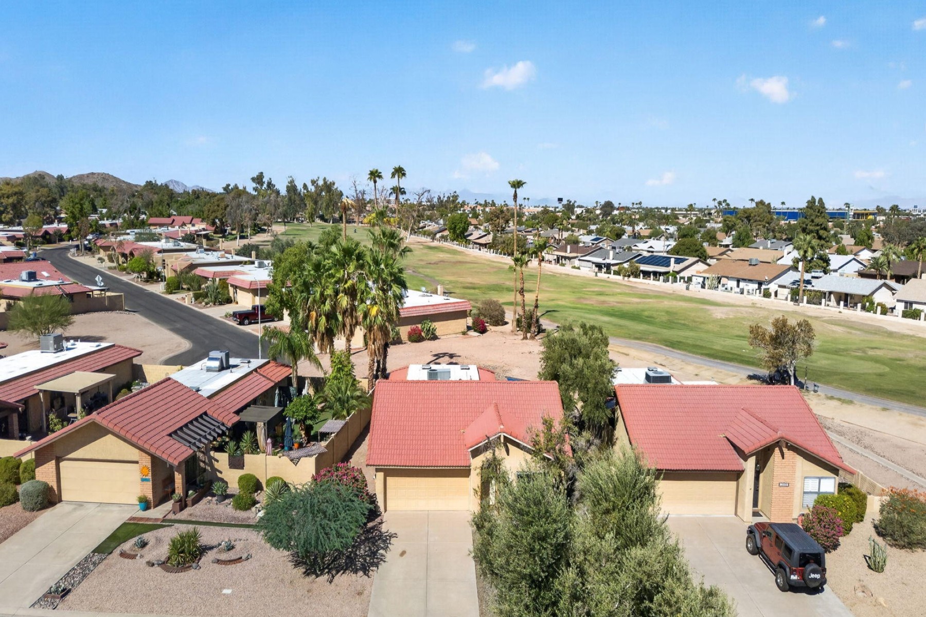  12037 S Half Moon Drive  Phoenix, AZ - 物件實景