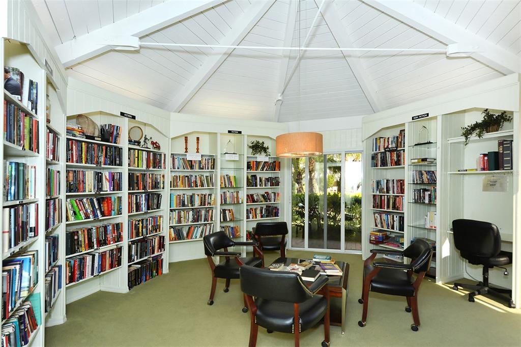 Longboat Key, Florida, 34228, United States, 2 Bedrooms Bedrooms, ,2 BathroomsBathrooms,Residential,For Sale,1989062