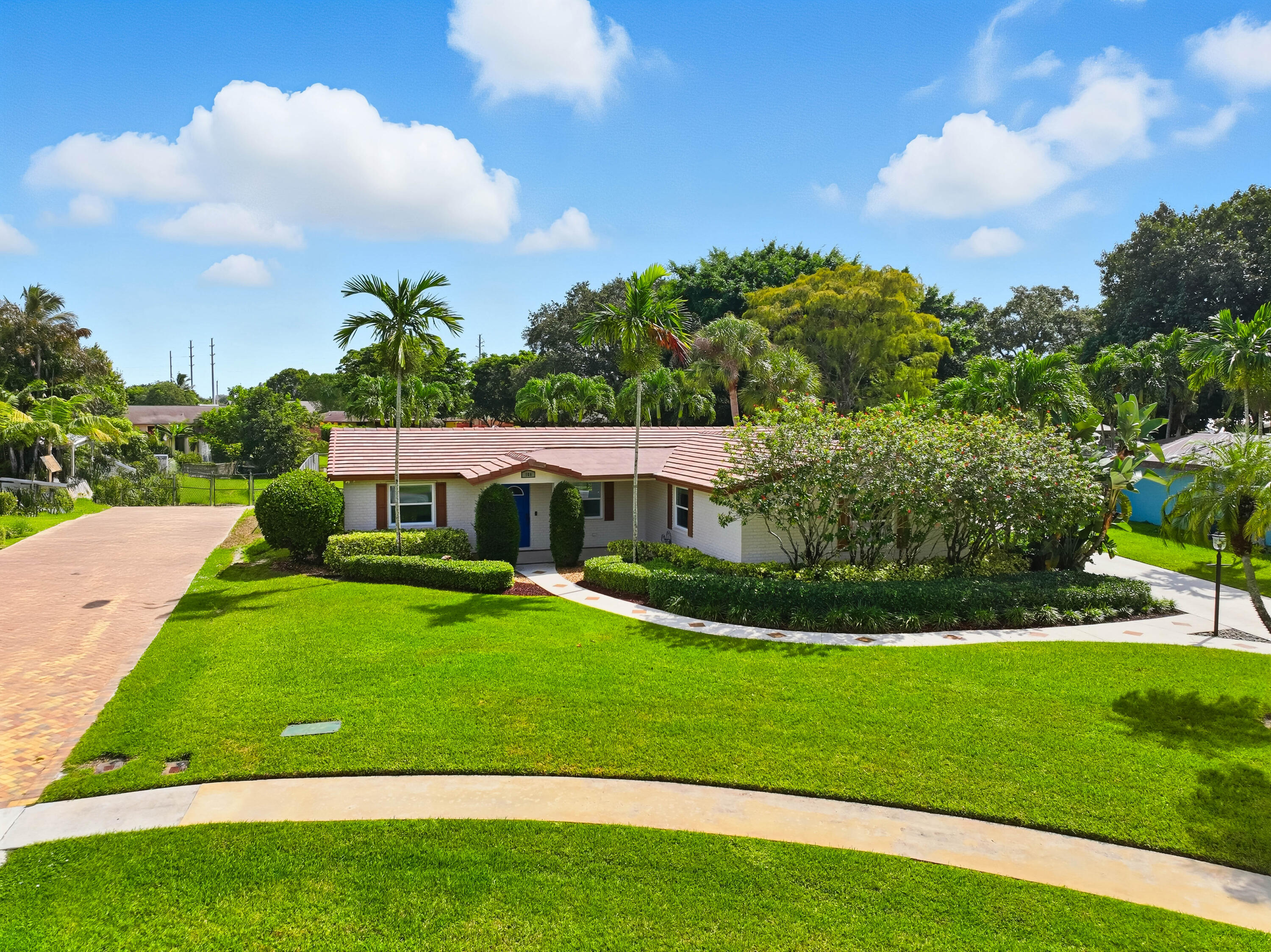 Royal Palm Beach, Florida, 33411, United States, 3 Bedrooms Bedrooms, ,3 BathroomsBathrooms,Residential,For Sale,1970121