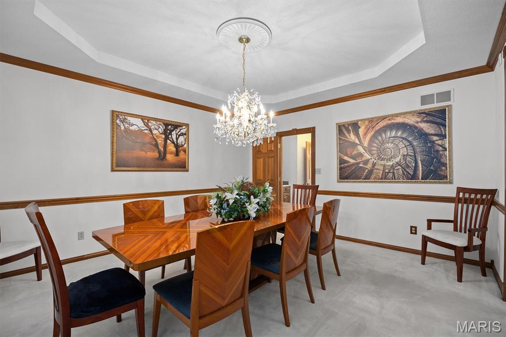 Shiloh, Illinois, 62221, United States, 5 Bedrooms Bedrooms, ,6 BathroomsBathrooms,Residential,For Sale,1890091