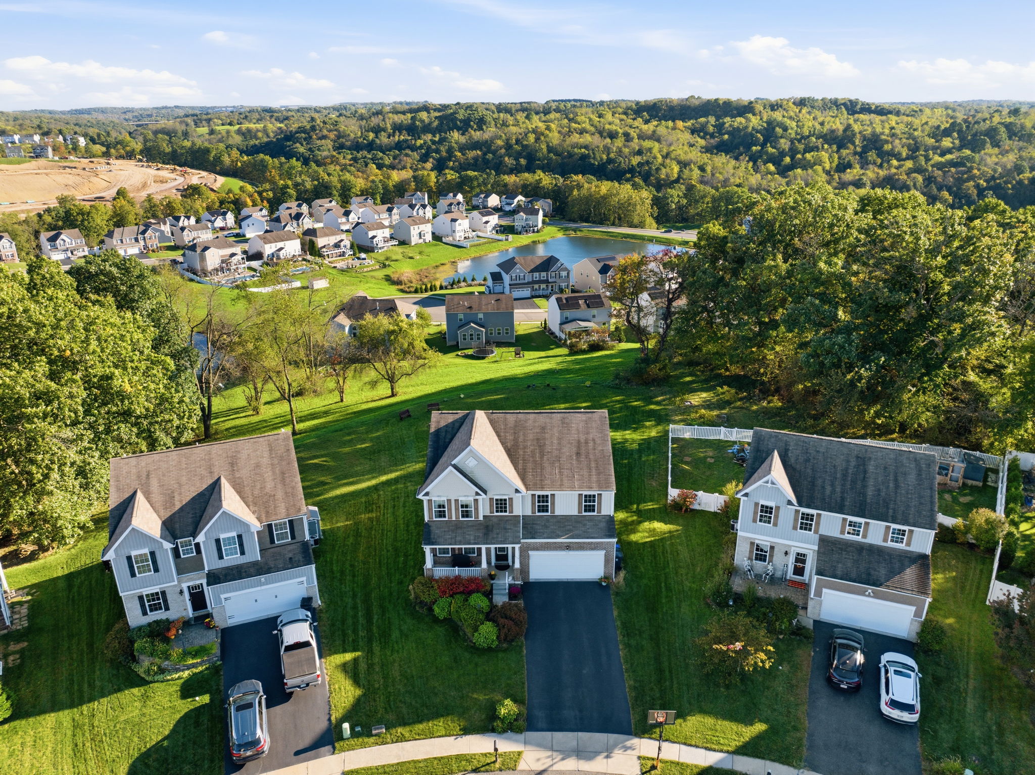  215 Horse Shoe Drive, Clinton, PA 15026 - 物件實景