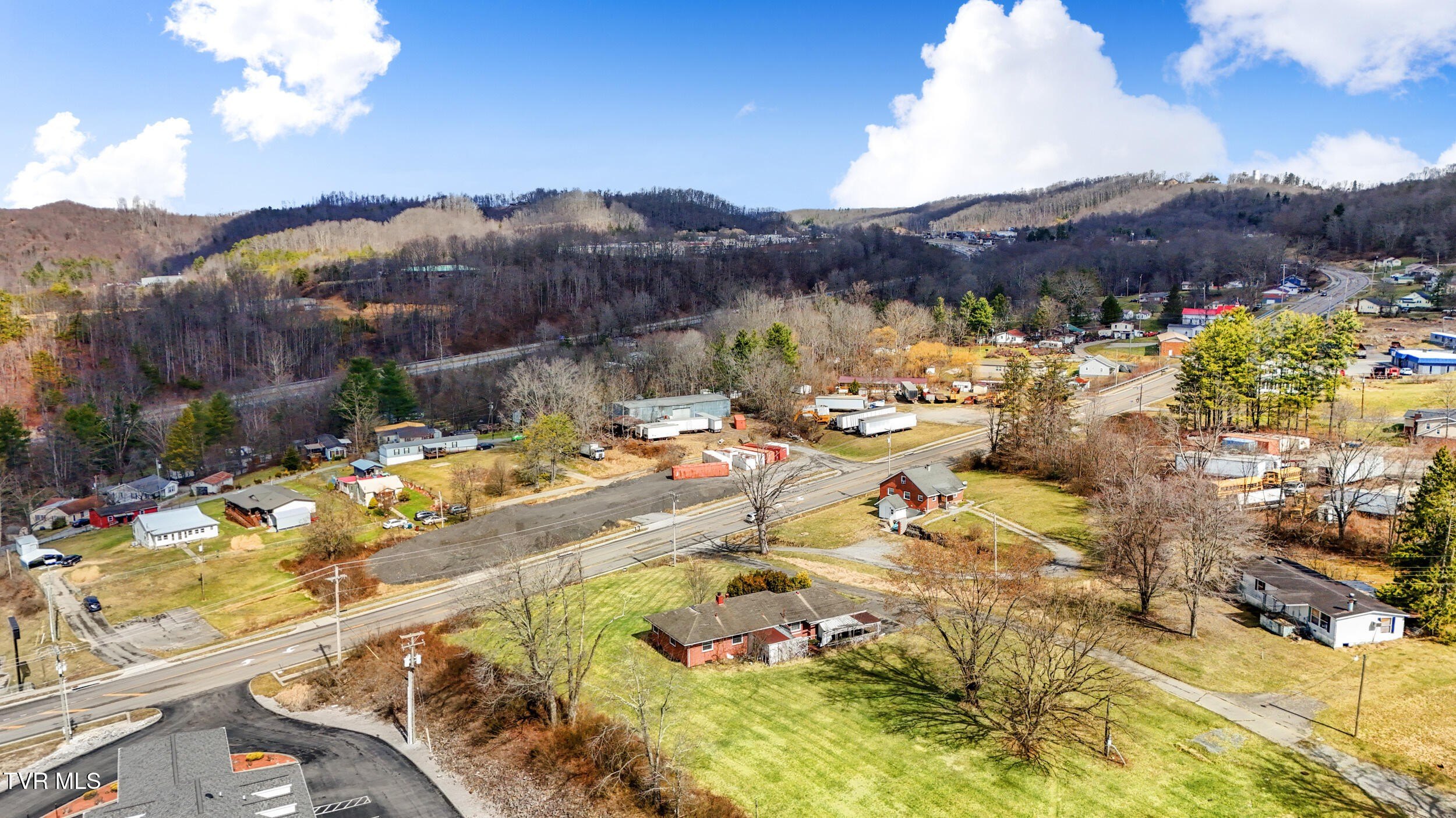 Norton, Virginia, 24273, United States, ,Residential,For Sale,1982727