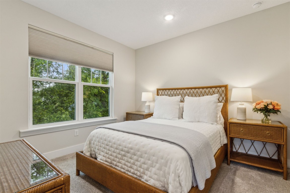 Fernandina Beach, Florida, 32034, United States, 2 Bedrooms Bedrooms, ,2 BathroomsBathrooms,Residential,For Sale,1979520