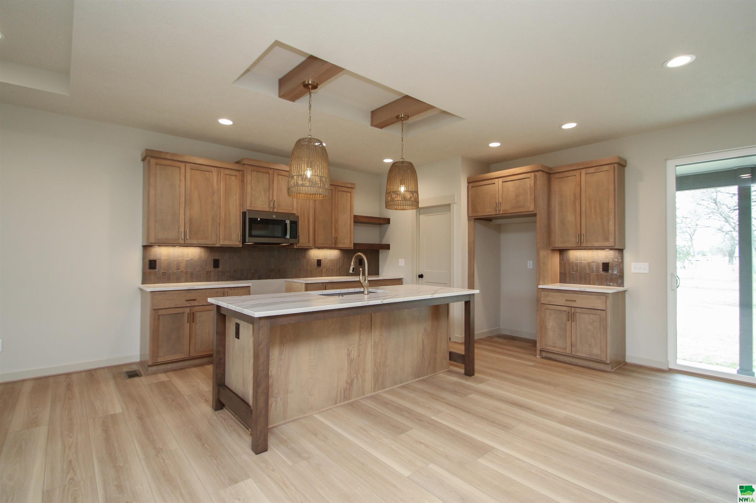 Sergeant Bluff, Iowa, 51054, United States, 3 Bedrooms Bedrooms, ,2 BathroomsBathrooms,Residential,For Sale,1921249