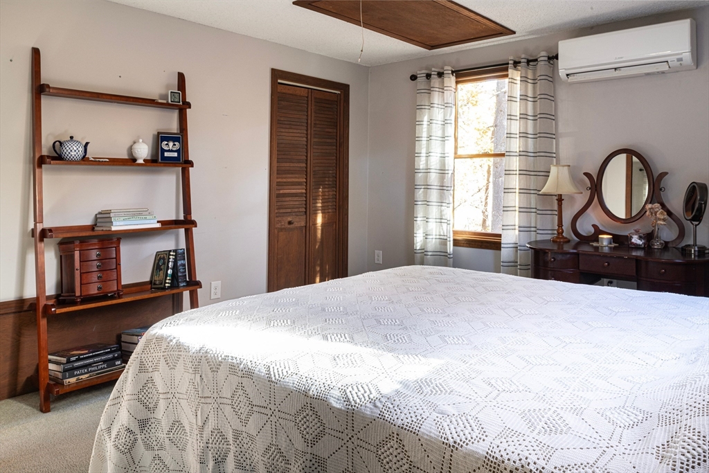 Pepperell, Massachusetts, 01463, United States, 3 Bedrooms Bedrooms, ,2 BathroomsBathrooms,Residential,For Sale,1987719