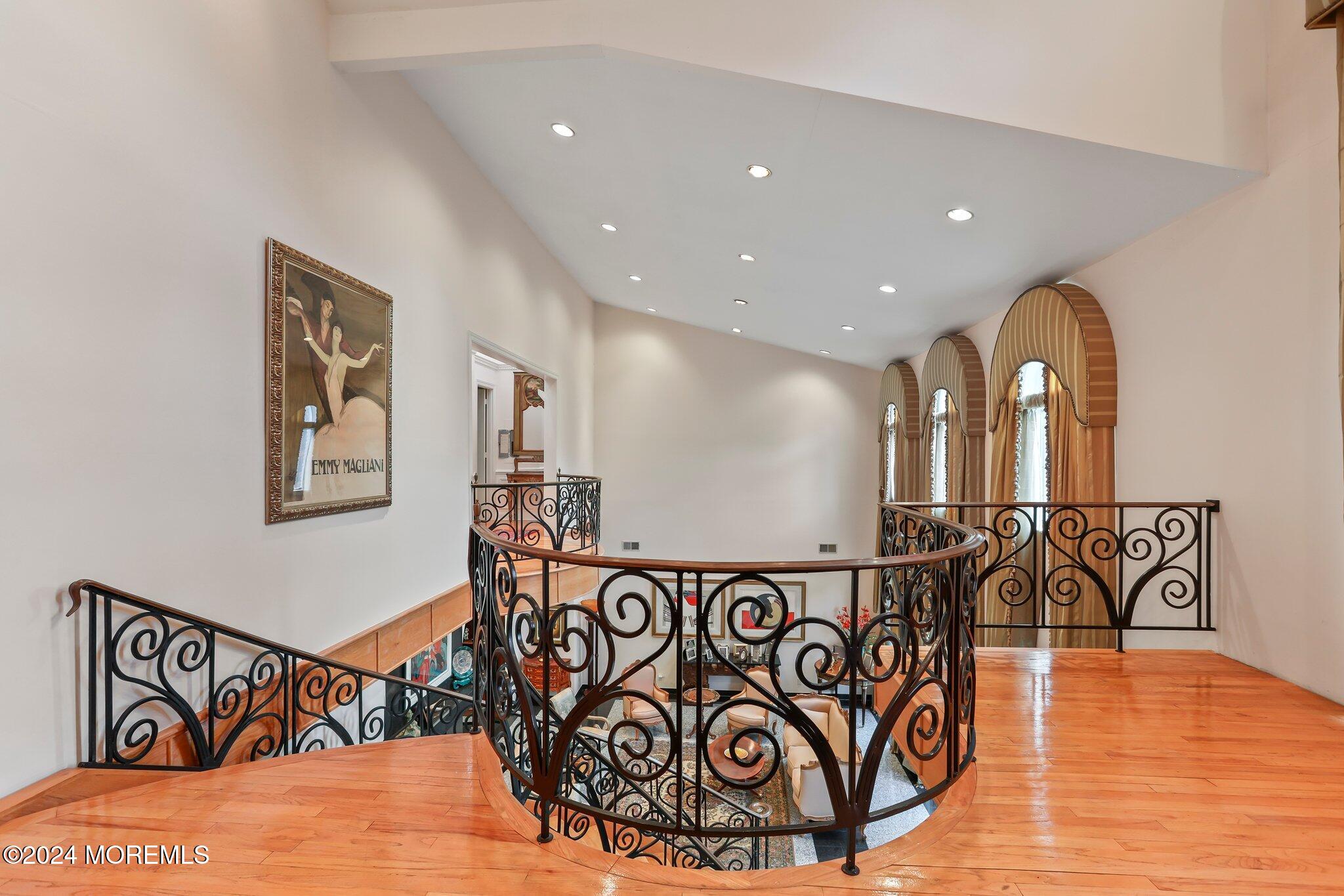 Morganville, New Jersey, 07751, United States, 6 Bedrooms Bedrooms, ,8 BathroomsBathrooms,Residential,For Sale,1982169