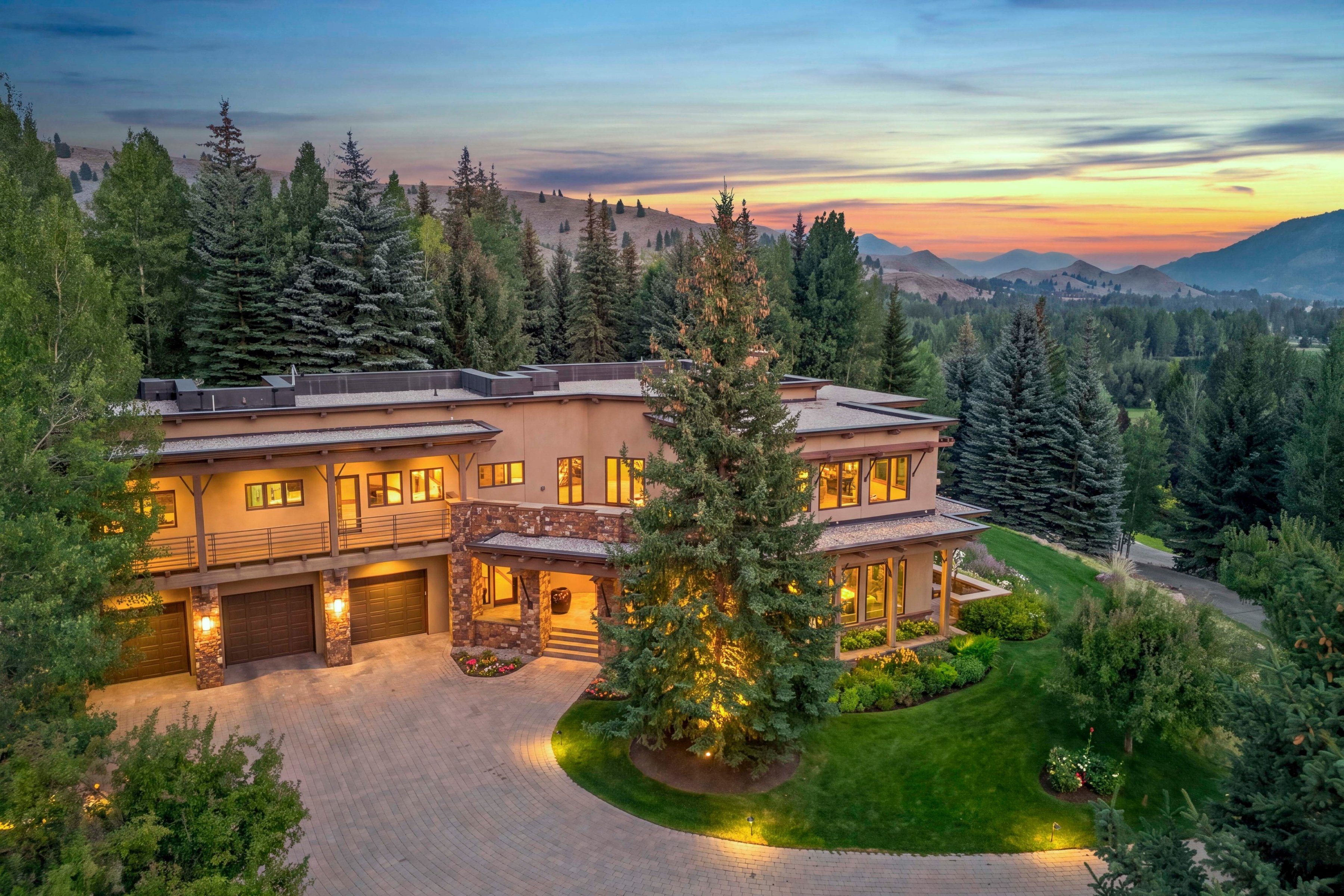  Nothing Compares to an Exquisite Bigwood Residence - 物件實景