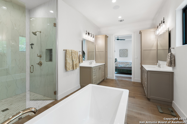 Boerne, Texas, 78006, United States, 3 Bedrooms Bedrooms, ,4 BathroomsBathrooms,Residential,For Sale,1762084