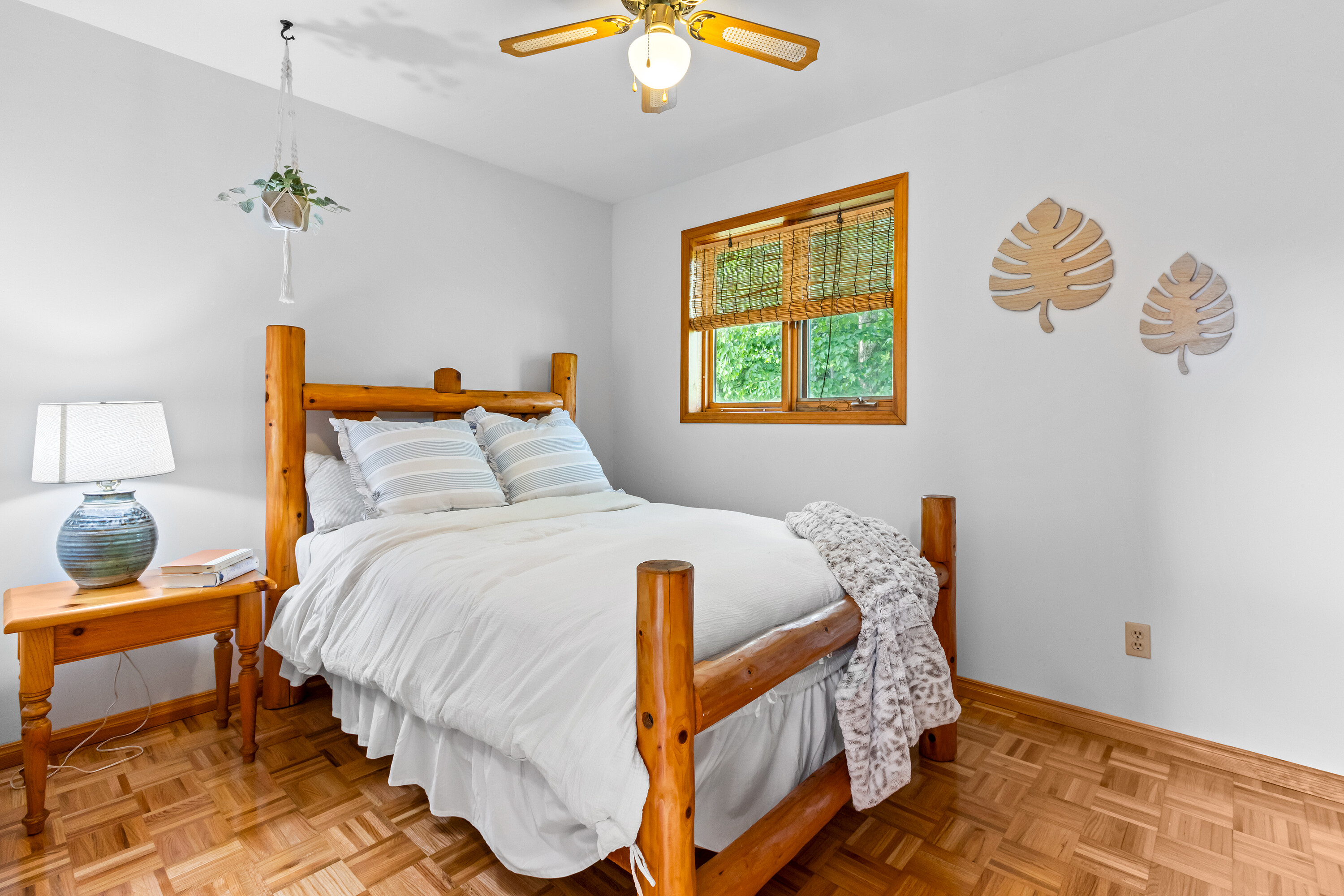  Year-Round Waterfront Cottage - 物件實景