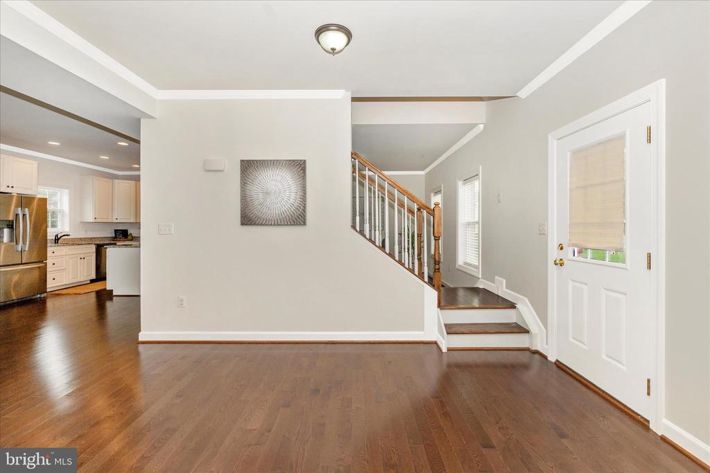 Frederick, Maryland, 21702, United States, 4 Bedrooms Bedrooms, ,3 BathroomsBathrooms,Residential,For Sale,1987380