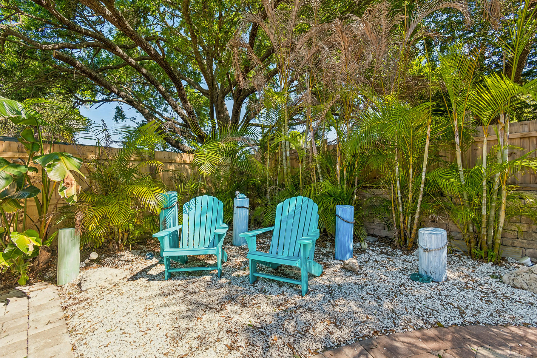  LAKE PADGETT - 物件實景