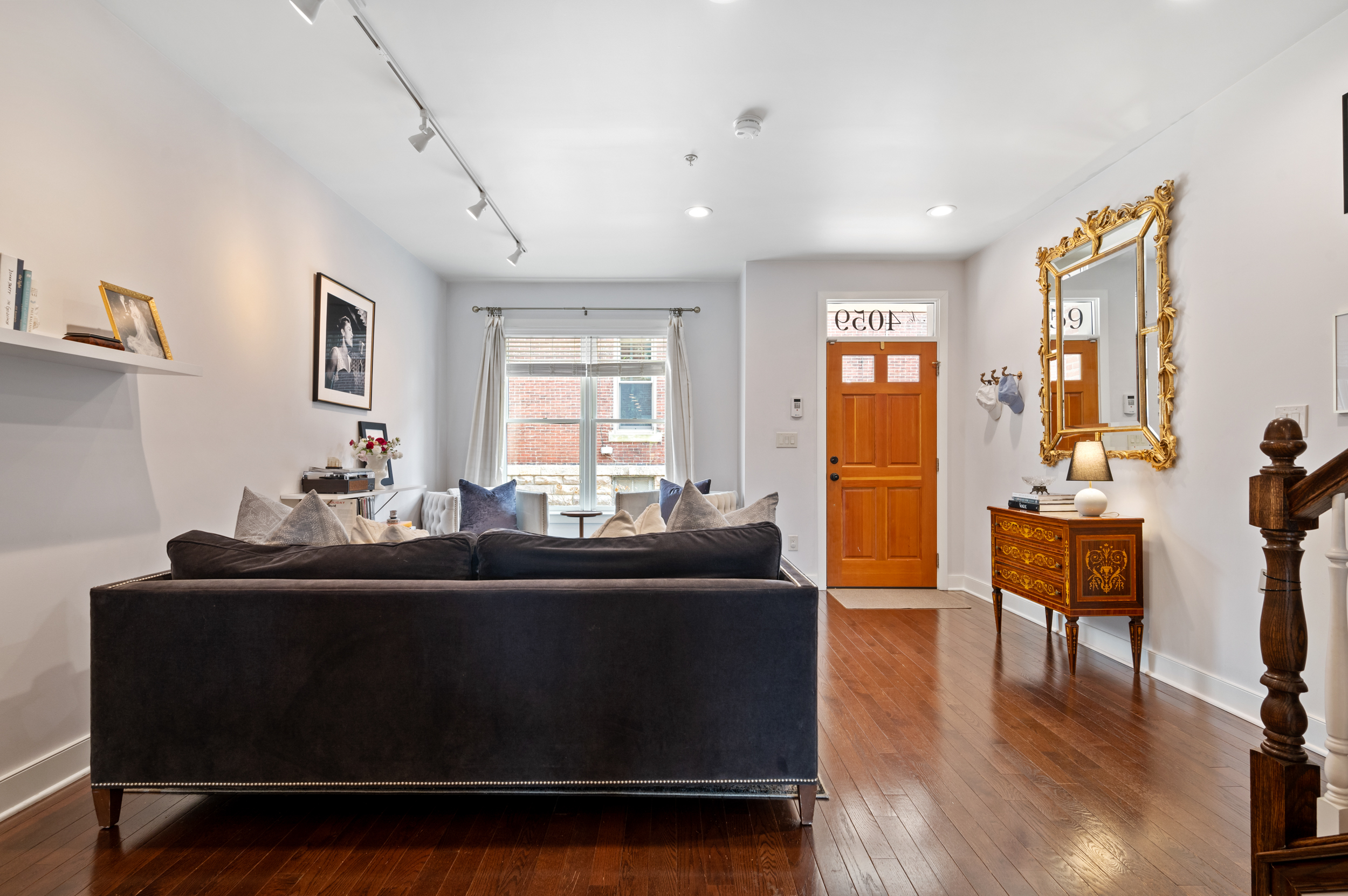  4059 Saint Johns Way, Pittsburgh, PA 15201 - 物件實景