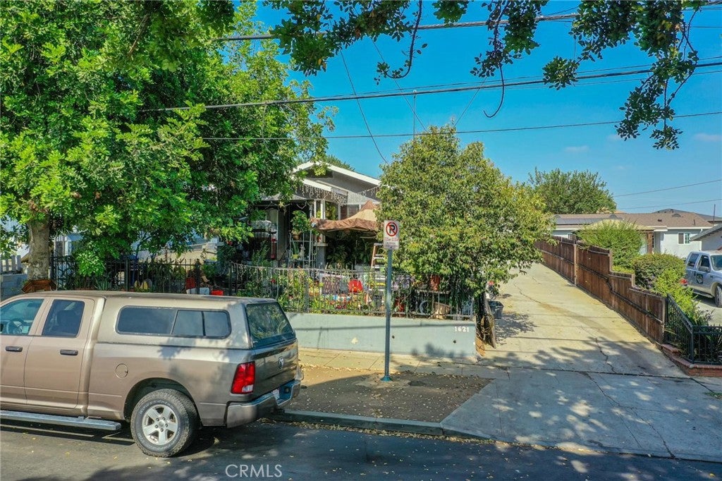 Murchison St, Los Angeles, CA 90033 #1