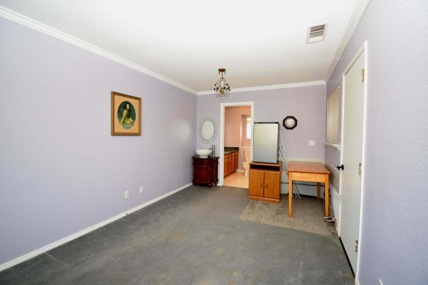 Oakhurst, California, 93644, United States, 4 Bedrooms Bedrooms, ,3 BathroomsBathrooms,Residential,For Sale,1984203