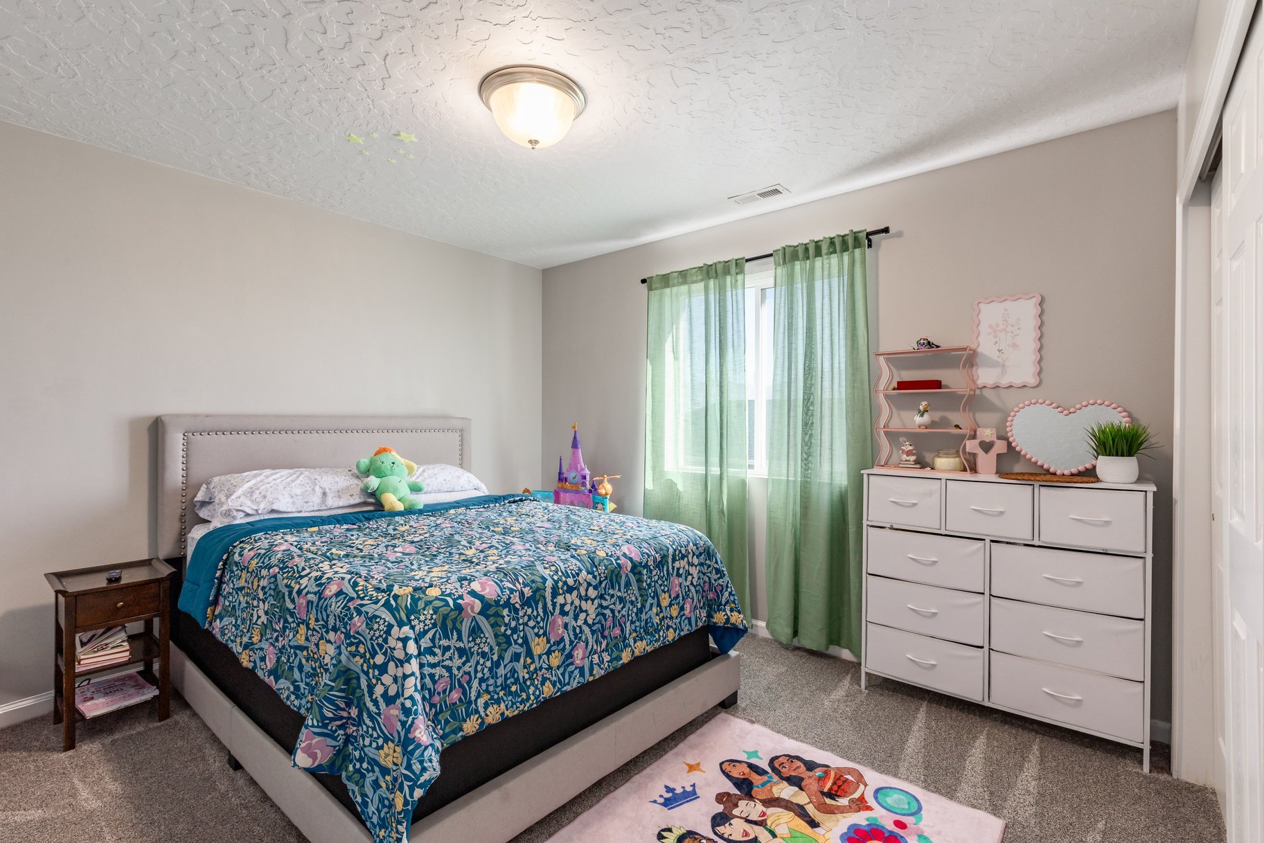  Spacious 4-Bed Herriman Home with Rentable Basement ADU - 物件實景