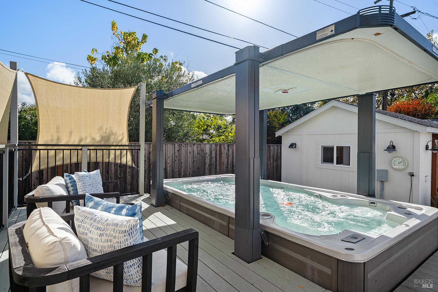 Santa Rosa, California, 95405, United States, 2 Bedrooms Bedrooms, ,2 BathroomsBathrooms,Residential,For Sale,1989467