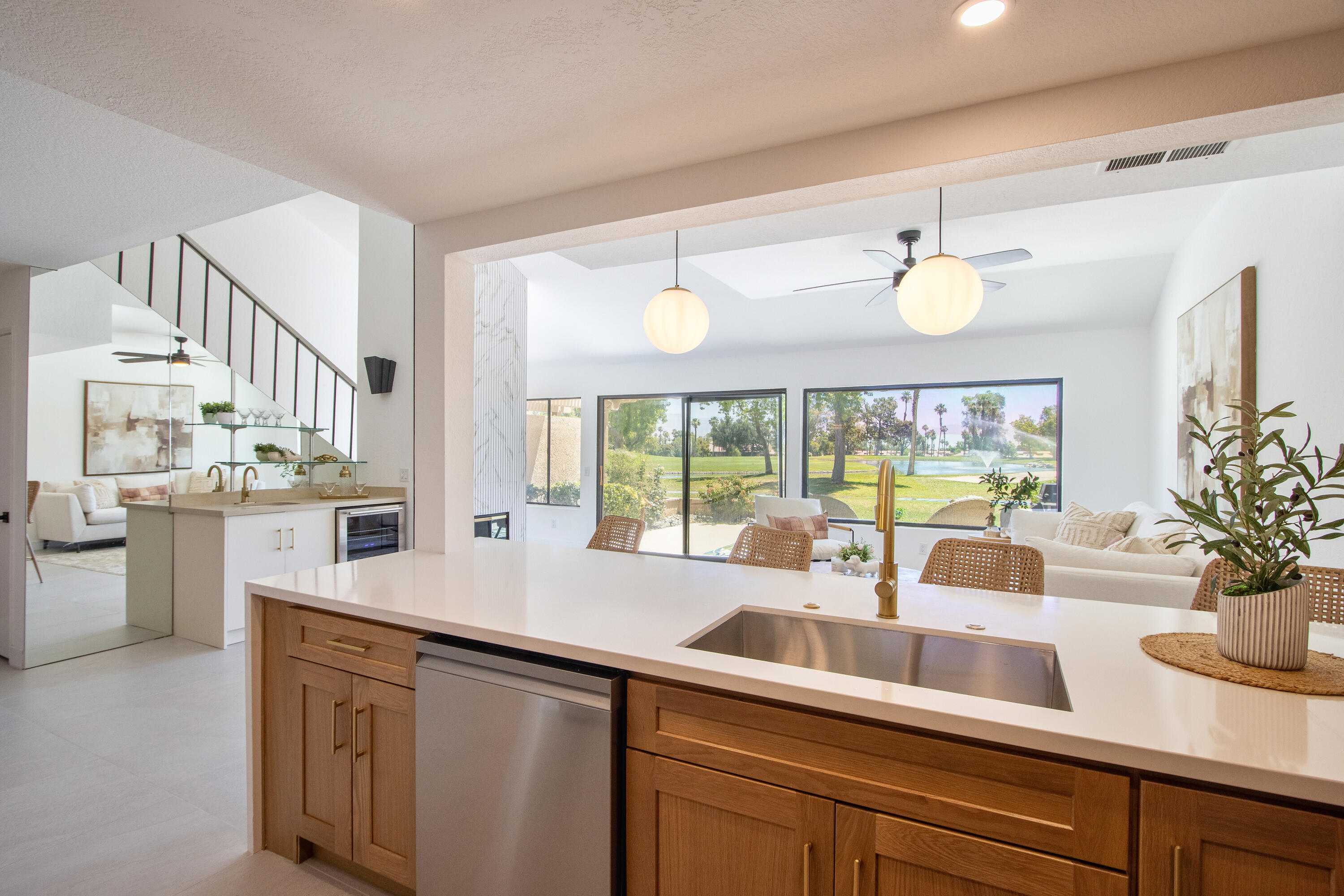 Palm Desert, California, 92211, United States, 3 Bedrooms Bedrooms, ,3 BathroomsBathrooms,Residential,For Sale,1966171