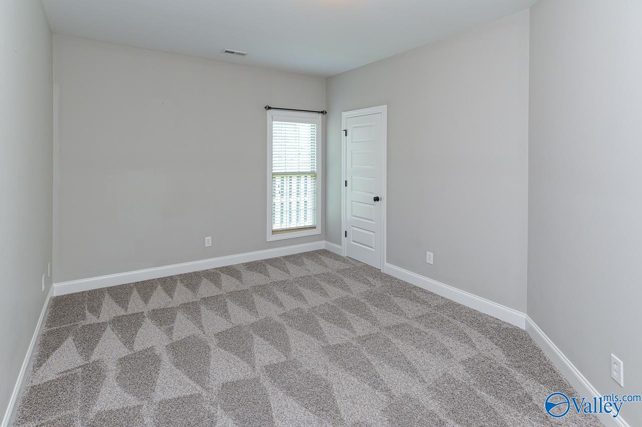 Madison, Alabama, 35756, United States, 4 Bedrooms Bedrooms, ,3 BathroomsBathrooms,Residential,For Sale,1928286