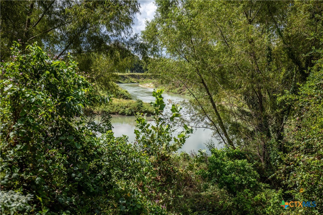 Cuero, Texas, 77954, United States, ,Residential,For Sale,1949163