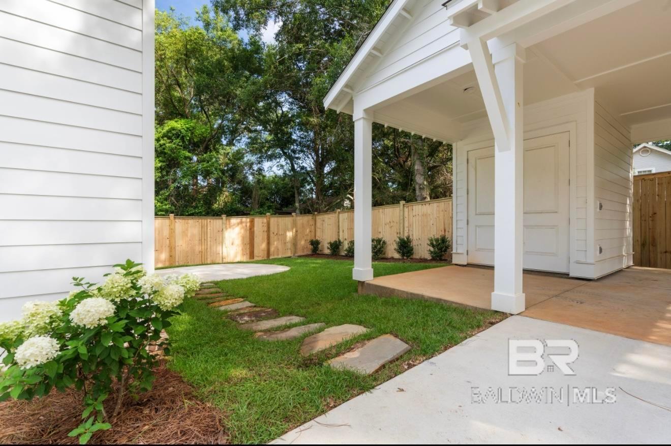 Fairhope, Alabama, 36532, United States, 4 Bedrooms Bedrooms, ,4 BathroomsBathrooms,Residential,For Sale,1804171