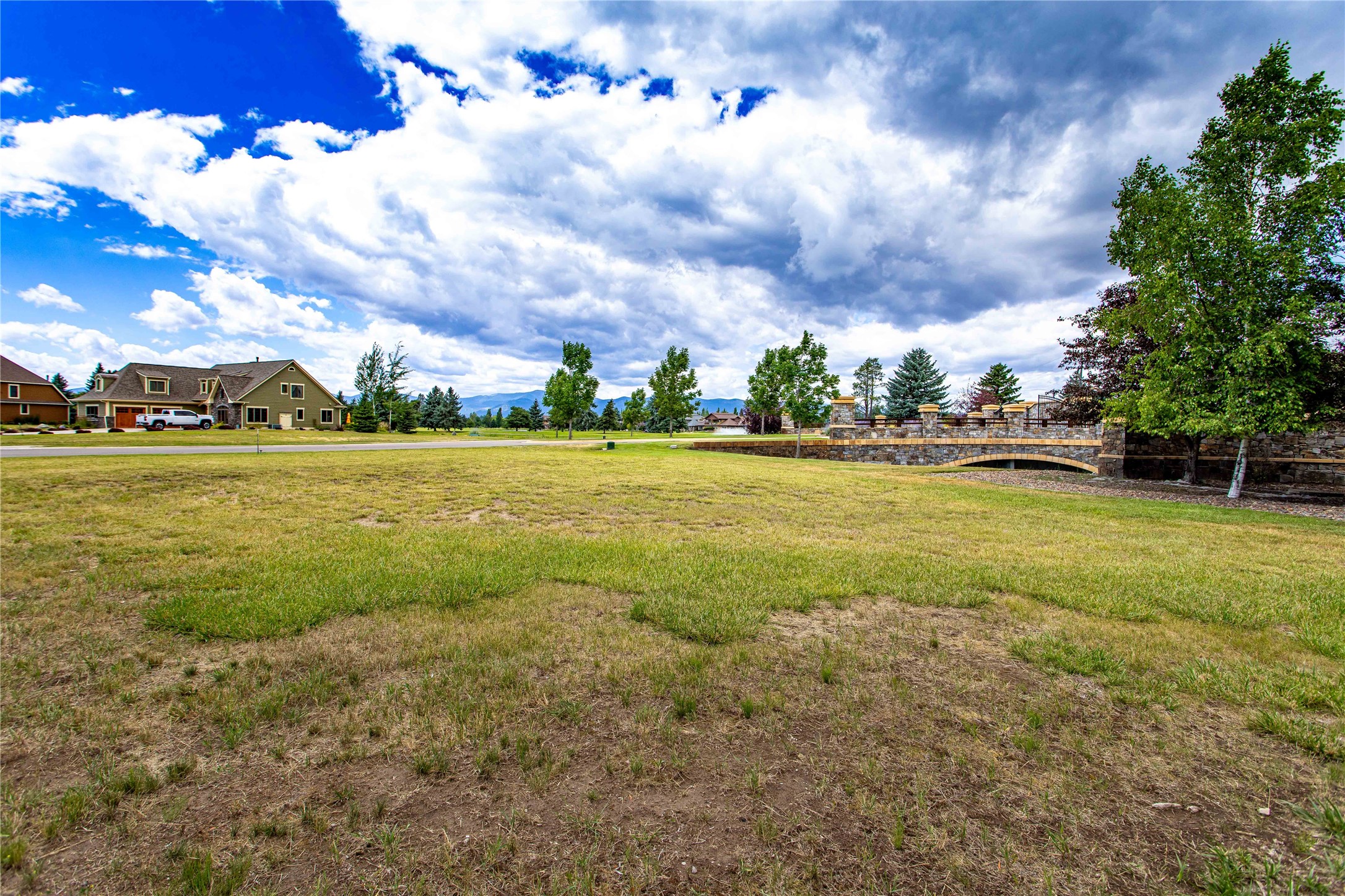  1001 Lake Pointe Drive - 物件實景